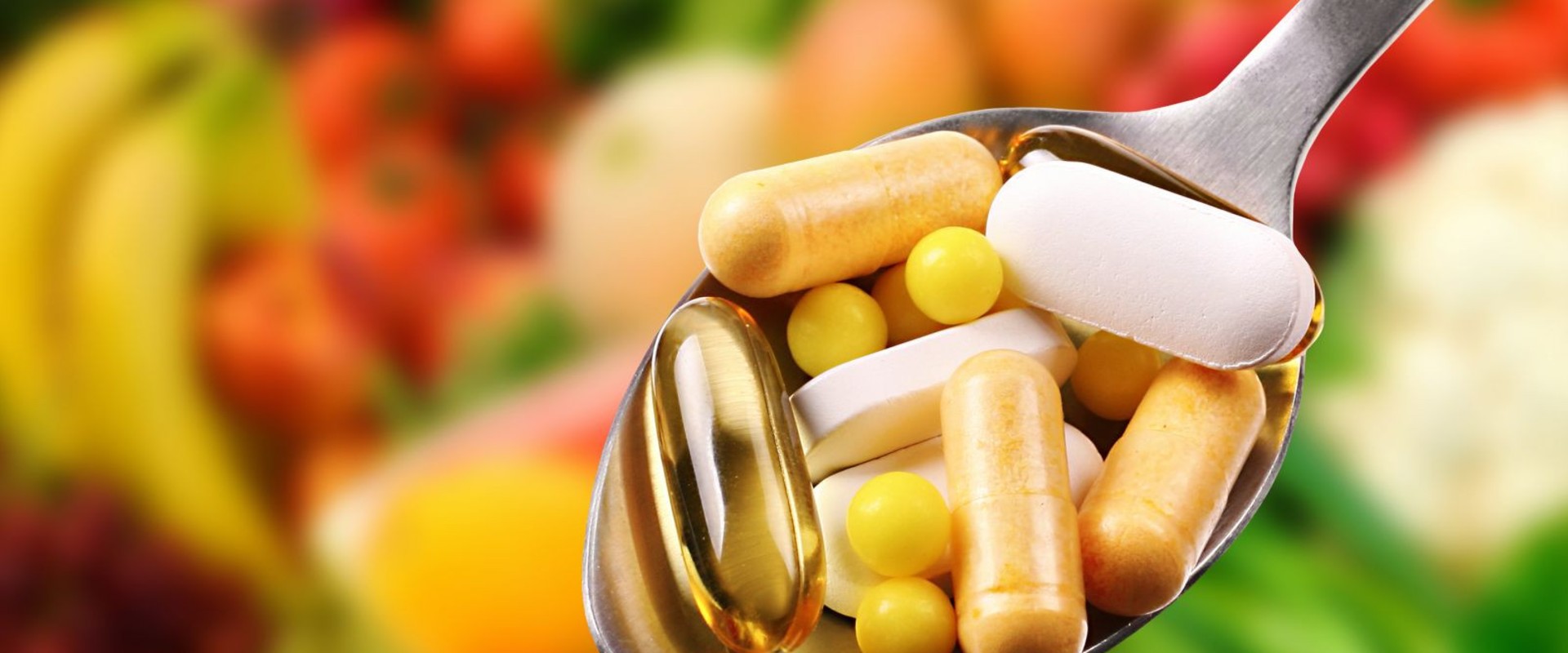 The Ultimate Guide to Taking Supplements: How and When to Take Vitamins for Optimal Health